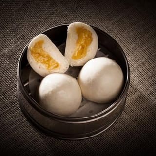 Egg Milk Bun (4)