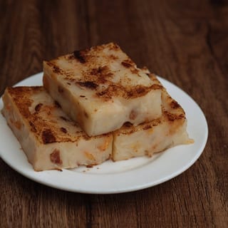 Pan Fried Turnip Cake (4) *weekend only*