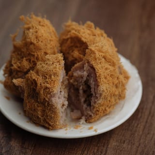 Fried Taro Dumpling with Meat (4) *weekend only*